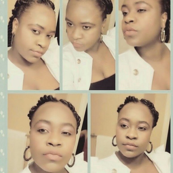 Meet your Posher, Elizabeth - Picture 1 of 1